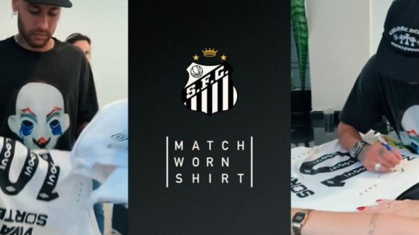 Uniforme é para jogo e assinada por Neymar na volta ao Peixe, além de contar com o número 10 de Pelé 