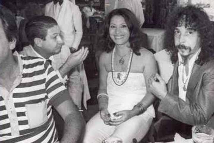 Lançou um disco de carreira, que contou com três músicas que mais uma vez se tornaram sucessos de rádio. Tudo Está No Seu Lugar, música feita para sua mãe e família, Do Jeito Que A Vida Quer, outra homenagem a Ataulfo Alves, e Maria Baiana Maria, que rendeu um compacto simples só para essa canção.