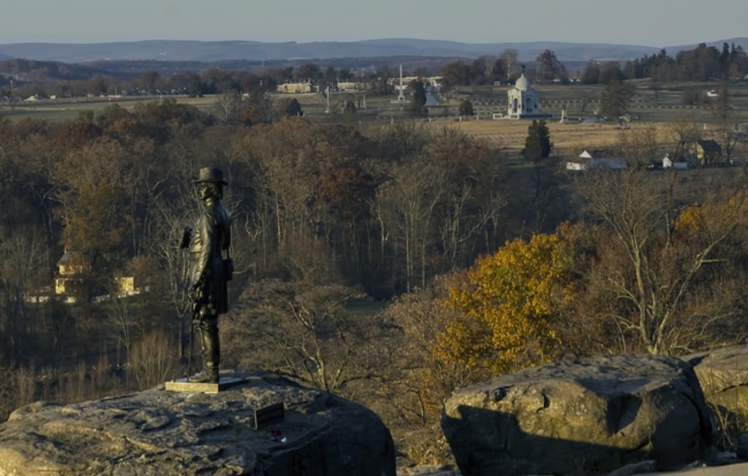 Com menos de 8 mil habitantes, a cidade sedia o Gettysburg College, tradicional instituição liberal de ensino, fundada em 1832.