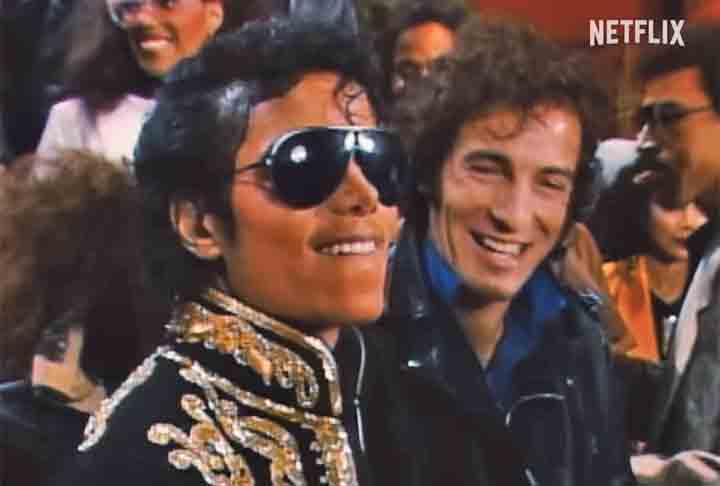 A Netflix divulgou o trailer de um documentário que mostra os bastidores da criação da música. Intitulado “The Greatest Night in Pop” (A Noite Incrível do Pop, em português), o filme reúne cenas reais do dia em que a música foi gravada.