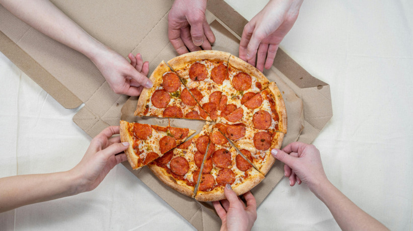 Calabresa é o sabor de pizza mais pedido entre os brasileiros