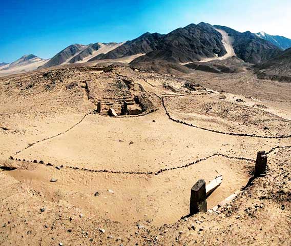 Entre outras estruturas arquitetônicas mais imponentes do sítio arqueológico está o Edifício Mayor. 


