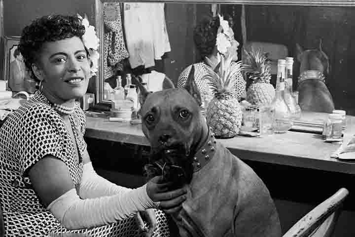 A cantora teve uma trajetória pessoal dolorosa, com episódios de abuso  na infância e dificuldades financeiras que a levaram a se prostituir. Morreu precocemente aos 44 anos, de cirrose. 
