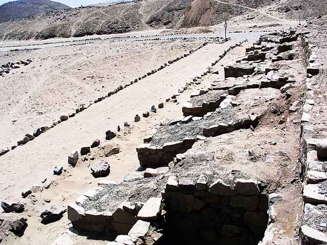 Os edifícios possuem tamanhos e formatos próprios. Segundo os pesquisadores, isso se deve à finalidade específica que cada um deles tinha para a civilização da época. 
