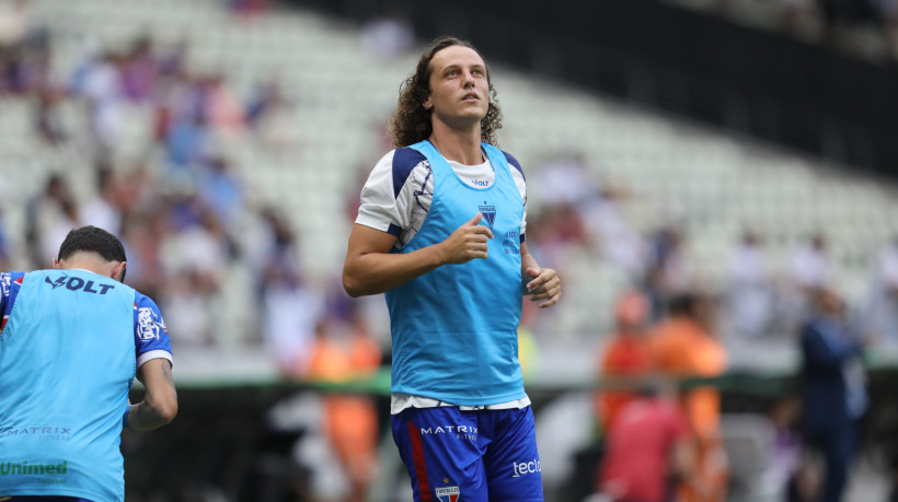 FORTALEZA-CE, BRASIL, 08.02.2025: David Luiz. Clássico rei Fortaleza vs Ceará. Arena Castelão. foto: Fabio Lima/ OPOVO)