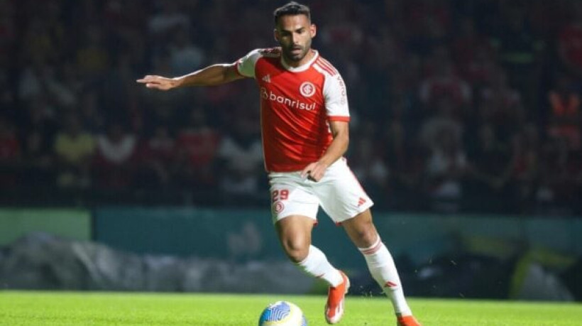 Peixe vai 'herdar' dívida do Colorado com o Flamengo e deve pagar mais de R$ 30 milhões para contar com o volante para 2025