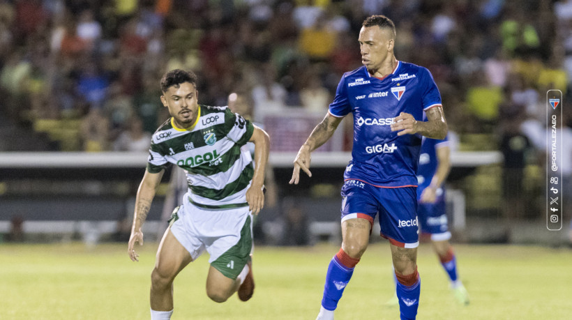 Breno Lopes, atacante do Fortaleza, durante jogo contra o Altos