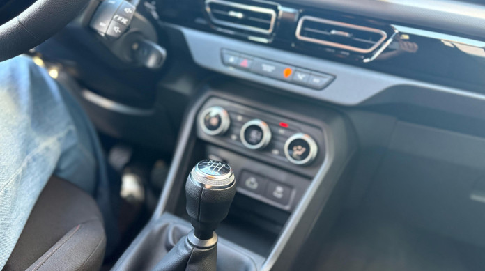 O POVO testou o Renault Kardian Evolution manual durante 7 dias para avaliar o desempenho, a dirigibilidade e o conforto do SUV