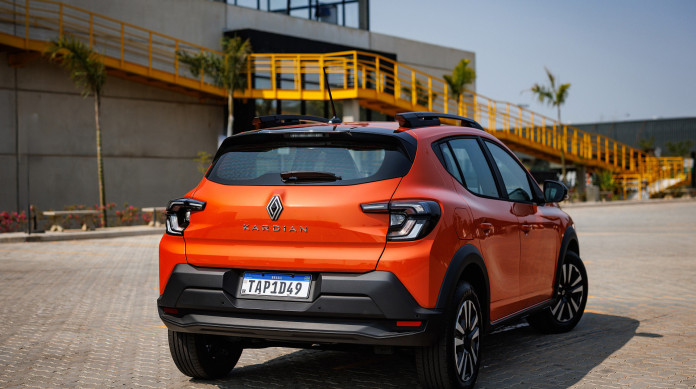 O POVO testou o Renault Kardian Evolution manual durante 7 dias para avaliar o desempenho, a dirigibilidade e o conforto do SUV
