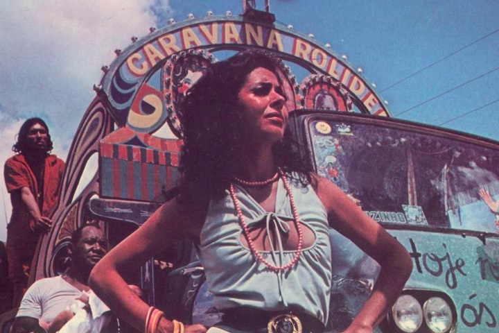 Alguns de seus filmes mais premiados incluem Xica da Silva (1976), Bye Bye Brasil (1980 - foto), Veja Esta Canção (1994) e Tieta do Agreste (1995).