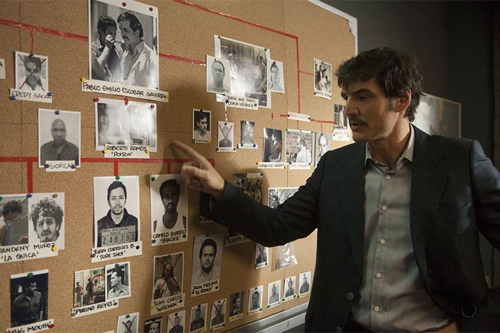 Entre 2015 e 2017, Pascal brilhou e ganhou ainda mais fama ao estrelar a série Narcos, ao lado do brasileiro Wagner Moura.