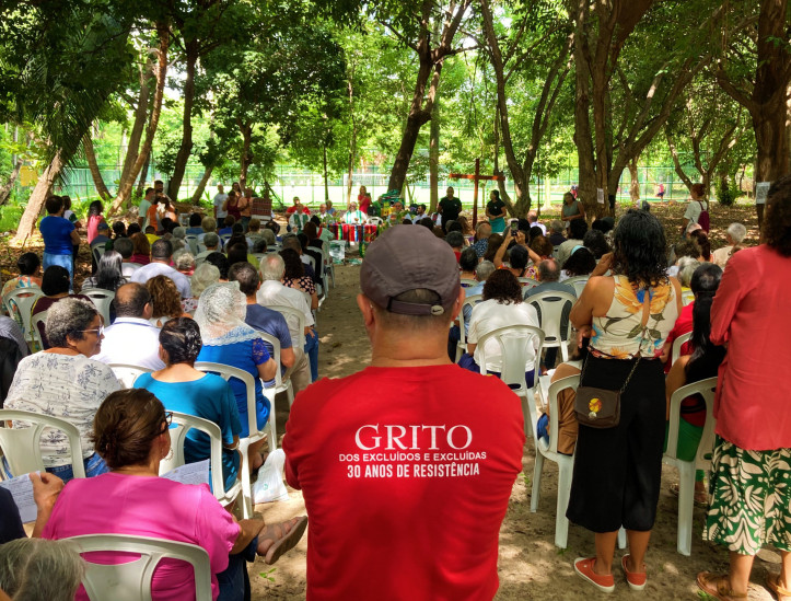FORTALEZA-CE, BRASIL, 16-02-2025: Missa ecumênica da Igreja em Saída com foco em ecologia e preservação ambiental. (Foto: Lorena Louise/ O Povo)