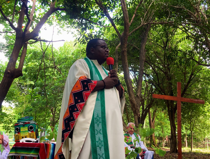 FORTALEZA-CE, BRASIL, 16-02-2025: Missa ecumênica da Igreja em Saída com foco em ecologia e preservação ambiental. (Foto: Lorena Louise/ O Povo)