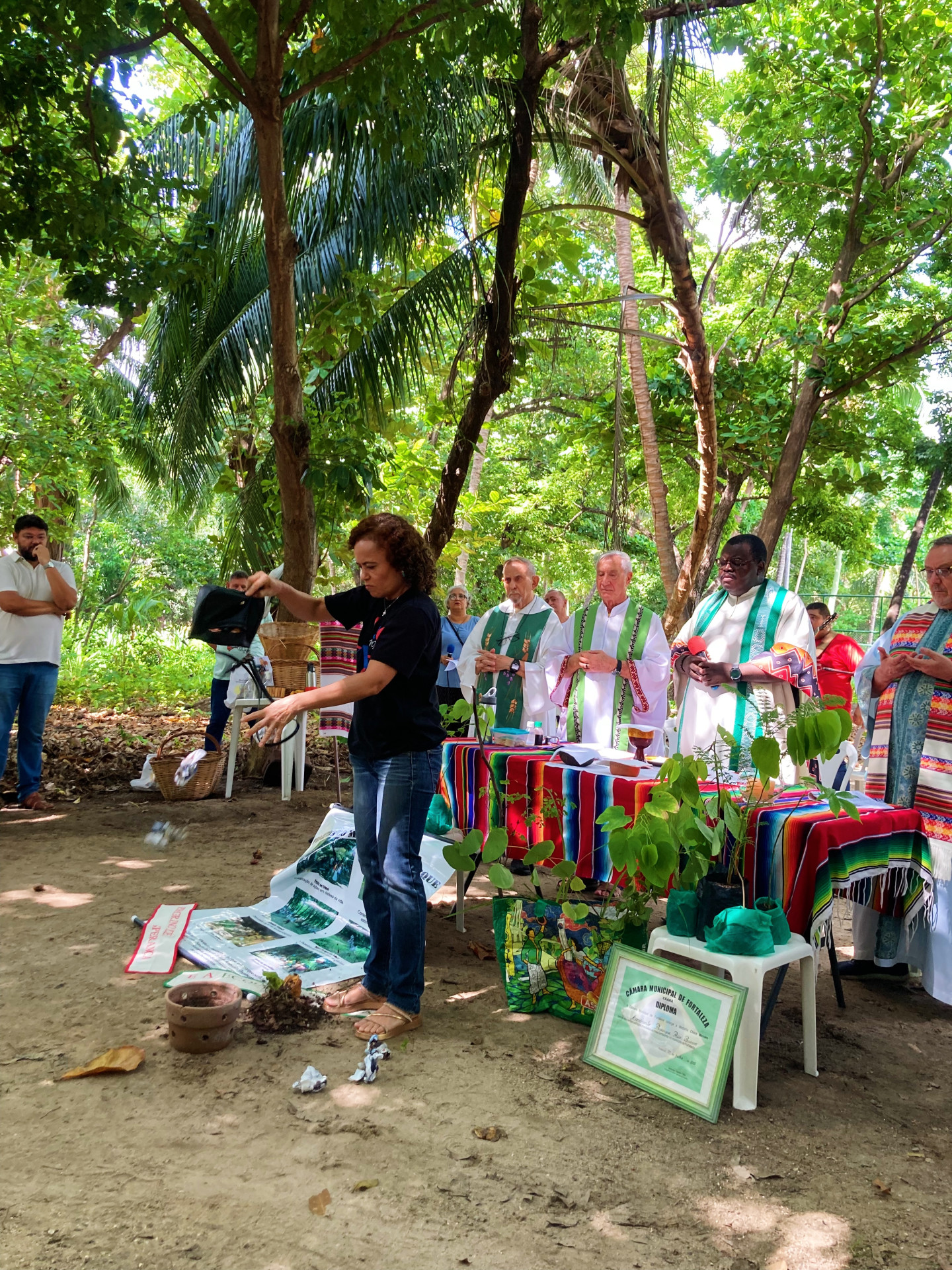 FORTALEZA-CE, BRASIL, 16-02-2025: Missa ecumênica da Igreja em Saída com foco em ecologia e preservação ambiental. (Foto: Lorena Louise/ O Povo)