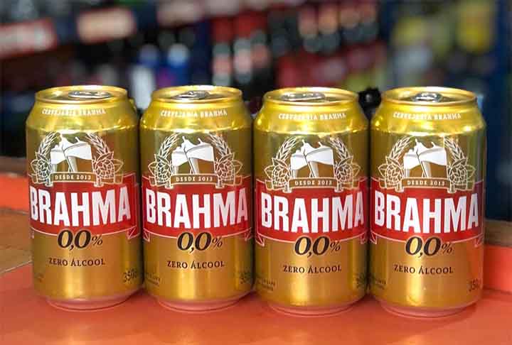 A moderação e a leitura atenta dos rótulos são fundamentais para evitar impactos como o aumento da glicose e da pressão arterial. A composição da cerveja varia muito. Algumas marcas utilizam ingredientes naturais e processos de produção inovadores, resultando em um produto com maior valor nutricional e menor teor de açúcar. 