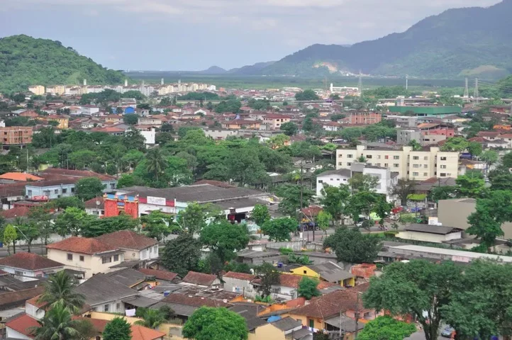 Uma cidade brasileira que já foi considerada a mais poluída do mundo pela ONU virou símbolo de recuperação ambiental e recebeu reconhecimento pelo feito. Conheça essa história!