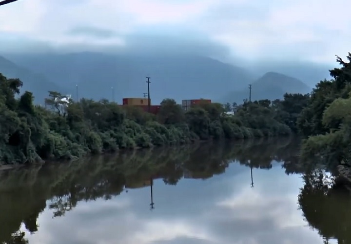 Para isso, o então governador André Franco Montoro deu início ao Programa de Controle de Poluição Ambiental.