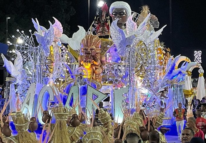 União do Parque Acari - Sediada no bairro de Acari, a segunda escola do sábado levará o tema Cordas de Prata: o Retrato Musical do Povo. 