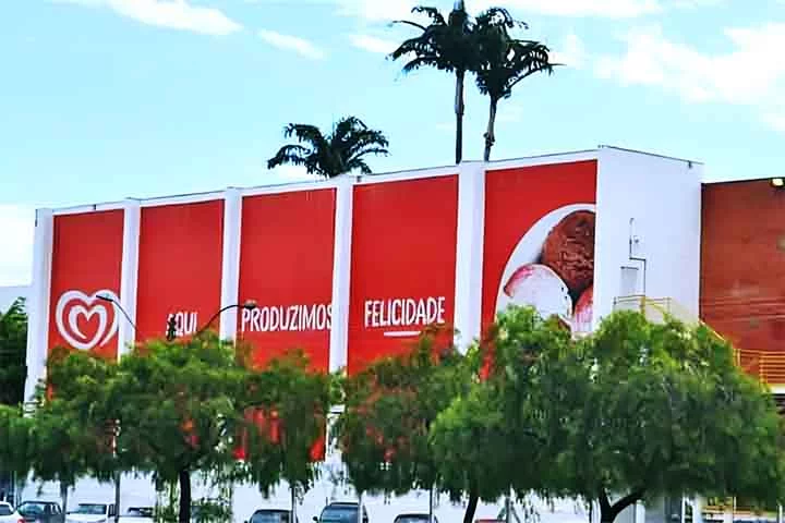 São elas: Bertioga, Caraguatatuba, Guarujá, Ilhabela, Ilha Comprida, Itanhaém, Ubatuba, Peruíbe, Praia Grande, Santos e São Sebastião.
