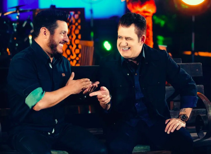 Em 2017, eles lançaram um projeto de inéditas chamado Ensaio, que incluiu faixas como Na Conta da Loucura e Beijo de Varanda. 