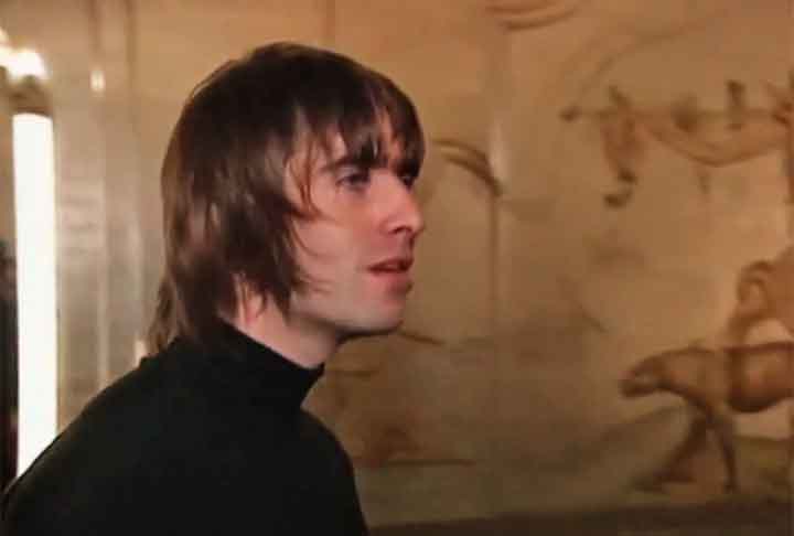 Nos anos seguintes, Liam Gallagher manteve carreira solo. Em outubro de 2017, ele lançou o disco “As You Were”, que vendeu mais de 100 mil cópias logo na primeira semana. 
