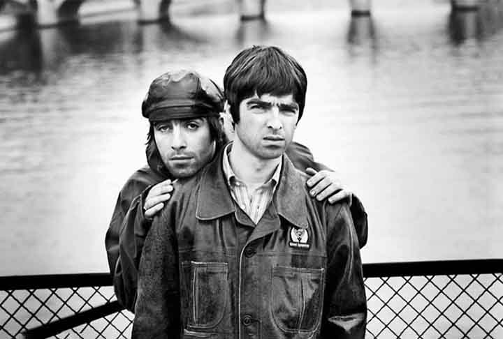 “É com tristeza e grande alívio que digo que desisto do Oasis esta noite. As pessoas podem dizer o que quiserem, mas eu não consigo trabalhar com Liam por mais nenhum dia”, afirmou Noel na ocasião. 

