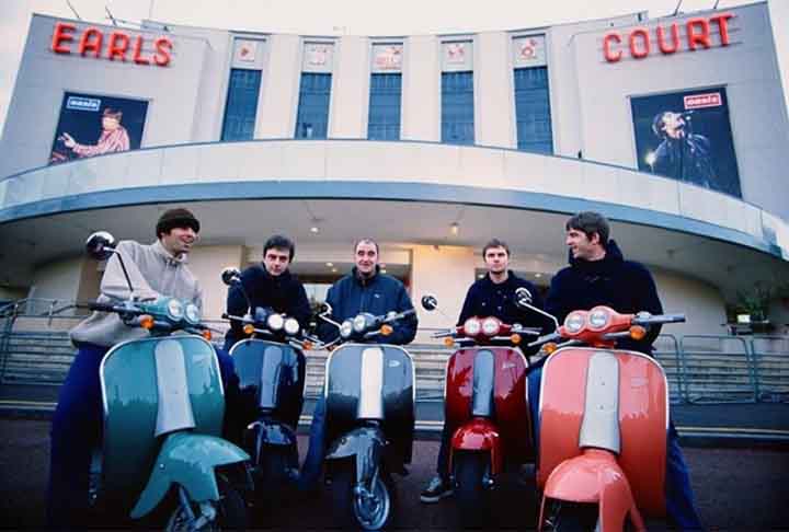 Na sequência, serão quatro apresentações no Heaton Park, em Manchester, na Inglaterra (11, 12, 19 e 20 de julho), quatro no estádio de Wembley, em Londres (25 e 26 de julho; 2 e 3 de agosto), duas em Edimburgo, na Escócia (8 e 9 de agosto) e duas em Dublin, na Irlanda (16 e 17 de agosto). 
