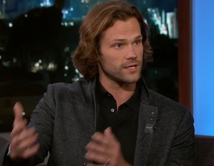 Segundo o ator, a pressão da indústria televisiva foi um dos motivos que o levaram à ter uma crise. Eu precisava de um recomeço completo, explicou.