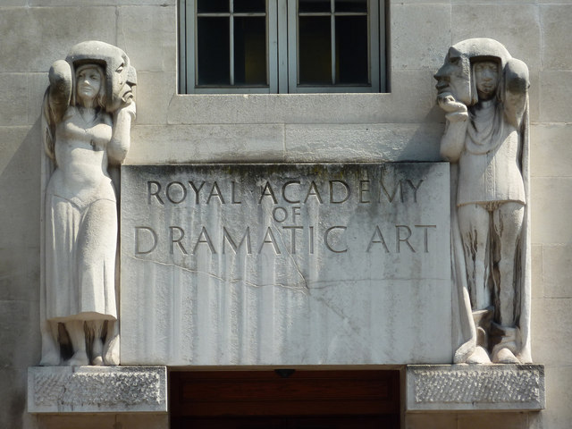 Tempos depois, Erivo se transferiu para a renomada Royal Academy of Dramatic Art (RADA), onde aprimorou suas habilidades como atriz. Sua estreia como atriz foi no teatro, em 2011, com o musical “Les Parapluies de Cherbourg”, da West End.