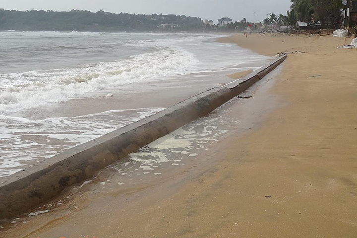 O oleoduto Zuari, na Índia, é uma importante infraestrutura de deslocamento de petróleo que liga a região de Goa ao estado de Karnataka. O nome Zuari é derivado do rio Zuari, que passa pela região de Goa, e a escolha desse nome reflete a importância local e a integração da infraestrutura com a geografia da região. 