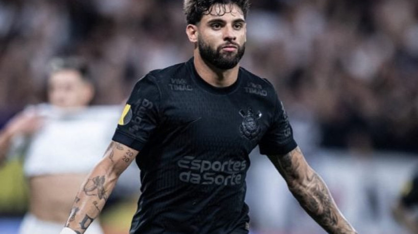 Colorado acionou Fifa para definir um valor, já que atacante saiu do time russo ao Timão em negócio que envolveu apenas troca de jogadores