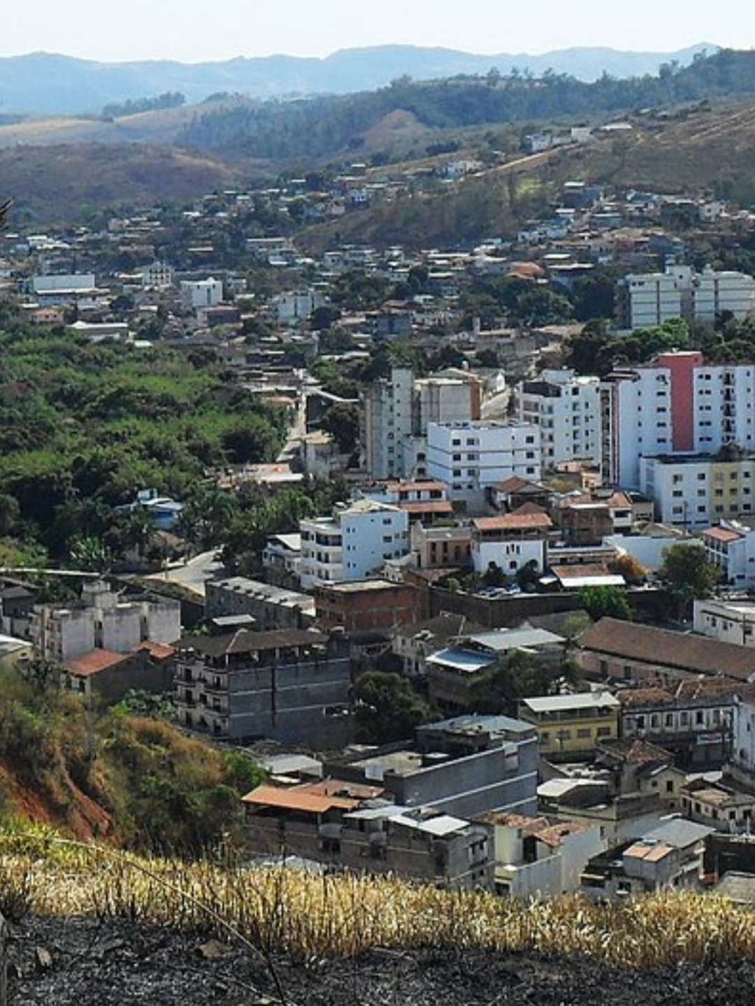 A cidade tem 243 km² e uma população de 44 mil pessoas. O assunto repercutiu muito nas mídias e causou assombro nos habitantes.