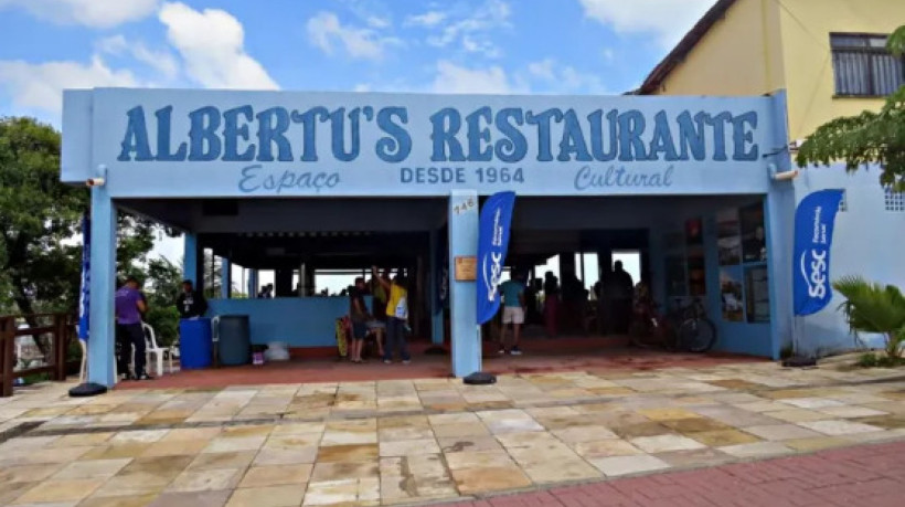 Símbolo cultural da Barra do Ceará, Albertu’s Restaurante celebrou seu primeiro ano como Museu Orgânico com programação especial