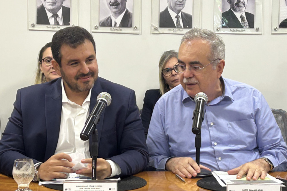 Presidente do Porto do Pec&eacute;m, Max Quintino, e Assis Cavalcante, presidente da CDL de Fortaleza
