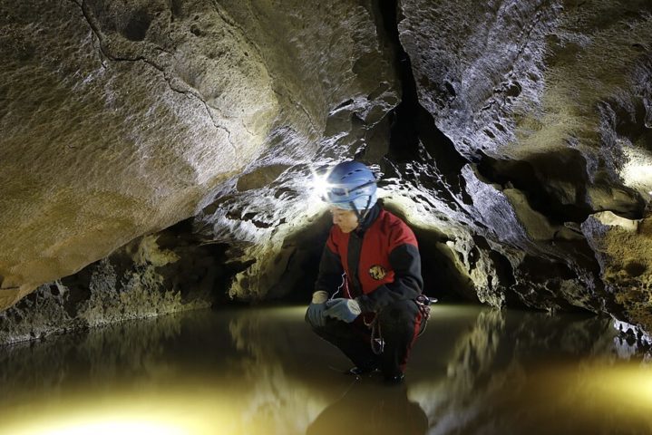 “É algo que pode ter um impacto enorme na compreensão dos ecossistemas subterrâneos e dos processos geológicos”, destacou Marek Audy, especialista em espeleologia (ciência que estuda cavidades como cavernas e grutas).