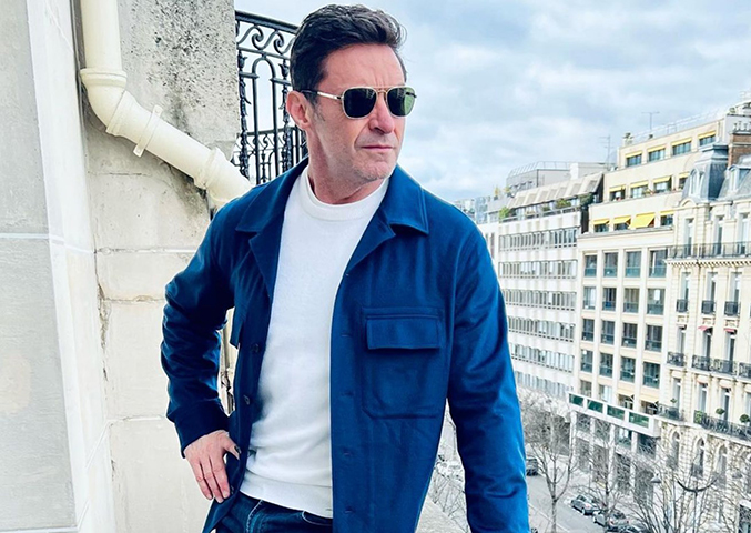 Além de atuar, Jackman é um talentoso cantor e frequentemente se apresenta em shows e eventos de premiação.