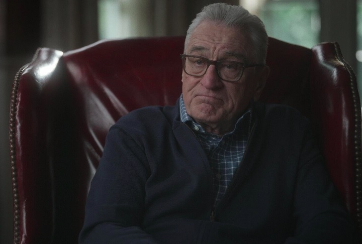 A história gira em torno de George Mullen (De Niro), um ex-presidente dos EUA que lidera a Comissão Dia Zero, encarregada de investigar um grave ataque cibernético que resultou em milhares de mortes.