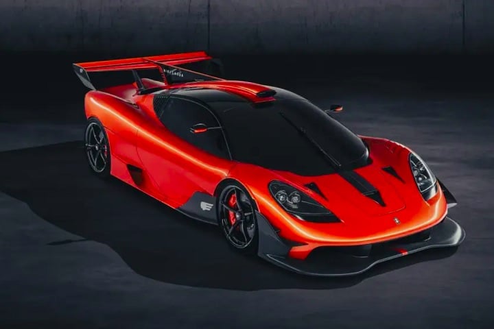 8º) Gordon Murray Automotive T.50s Niki Lauda – R$ 21,8 milhões: O T.50s é um supercarro criado em homenagem ao lendário piloto Niki Lauda, tricampeão da Fórmula 1. Ele vem equipado com um motor V12 aspirado de 711 cv.