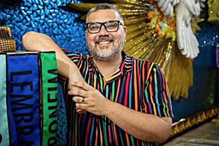 “O título do enredo é uma provocação. A quem interessa apagar a história de Xica Manicongo? Ela foi transgressora em sua trajetória, foi fichada pela Santa Inquisição e virou símbolo de luta das pessoas trans”, contou o artista.