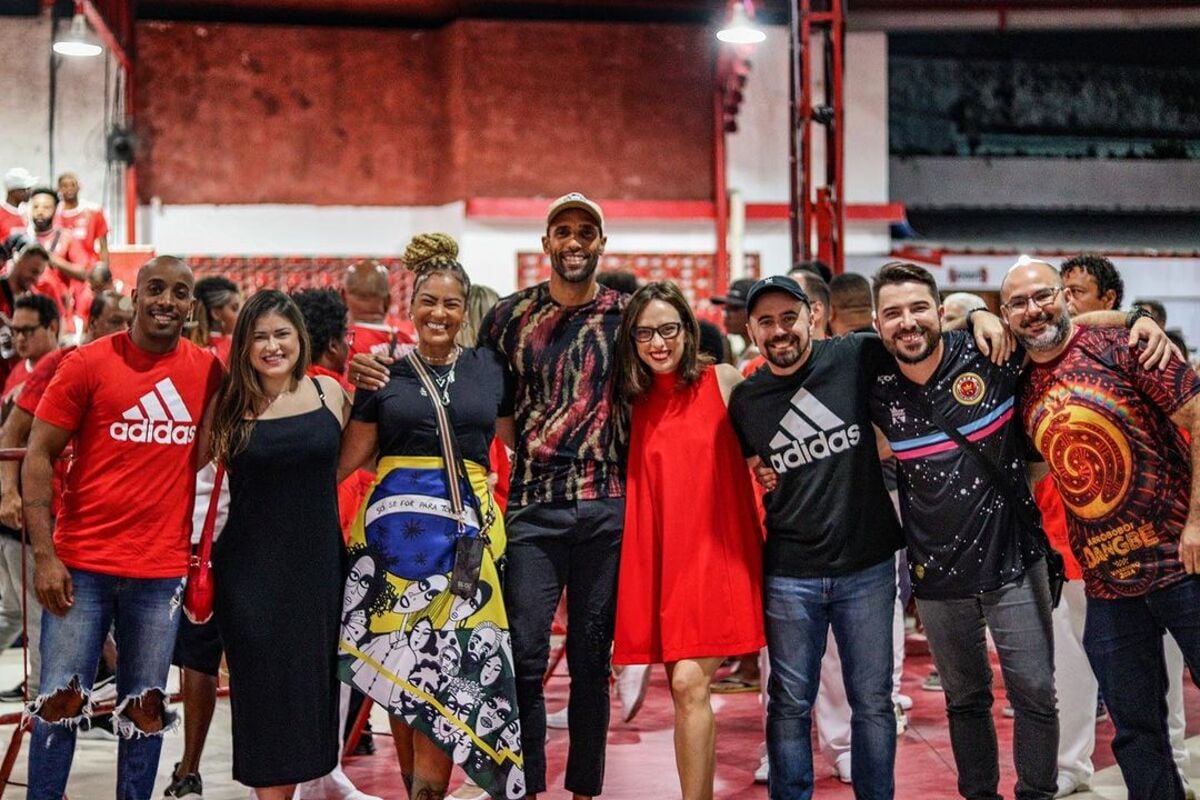 Ela não possuía veneno, porém seu poder divino foi qualificado por europeus do Século XVIII como fator de ameaça e estranhamento. Seria uma espécie de “veneno civilizatório”.Uma metáfora da intolerância que as religiões de matriz africana sofrem.