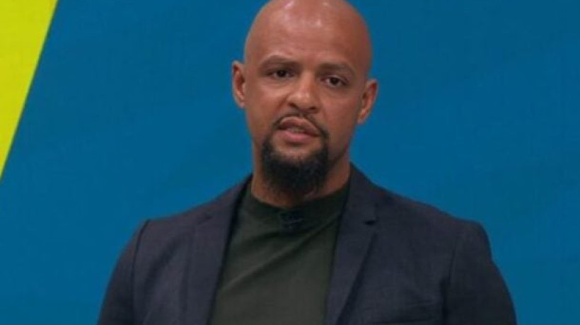 Ex-jogador fez sua estreia na emissora na segunda-feira no programa 