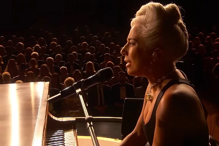 Shallow, de Nasce Uma Estrela (2019): Quatro anos depois, Lady Gaga foi indicada à Melhor Atriz e também concorreu à Melhor Canção Original com Shallow.