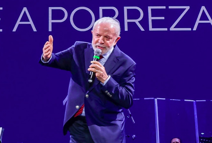 A fala da primeira-dama repercutiu em sites de notícia pelo mundo. “[...] Essa é uma campanha em que a gente não tem que ofender ninguém, não temos que xingar ninguém, disse o presidente e marido de Janja, Luiz Inácio Lula da Silva