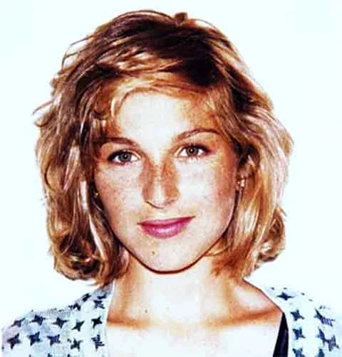 “Era como se, de repente, ele visse que havia valor em ter uma filha vencedora do Oscar”, enfatiza.

