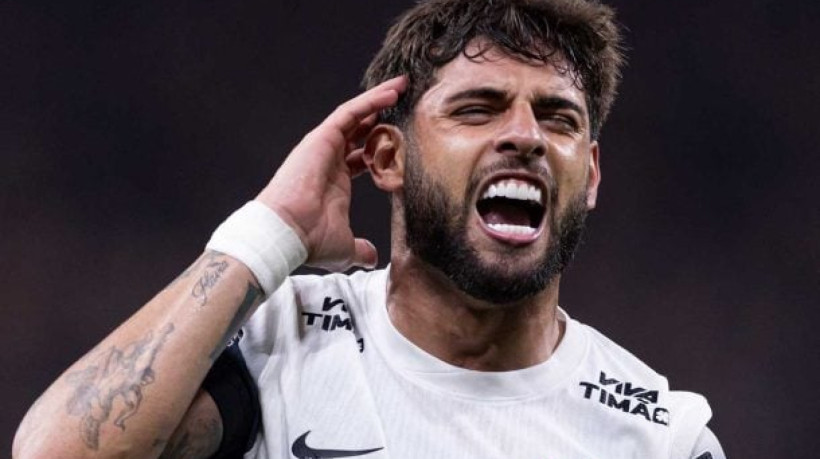 Centroavante também conta que estava exausto quando marcou o gol da classificação e sonha com títulos no Timão