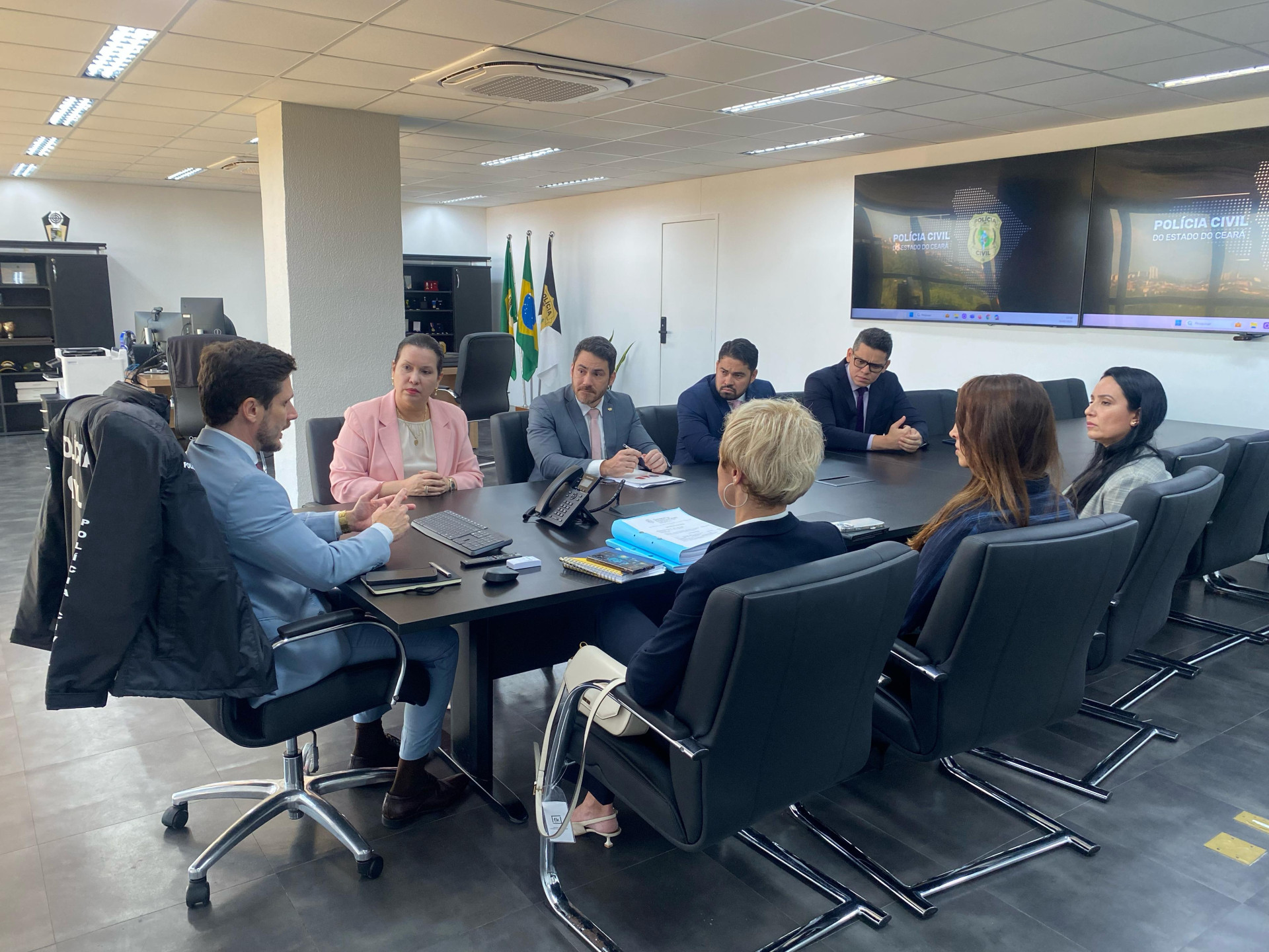 Presidente da OAB-CE quer união entre advogados, Judiciário e Polícia Civil para coibir golpe do