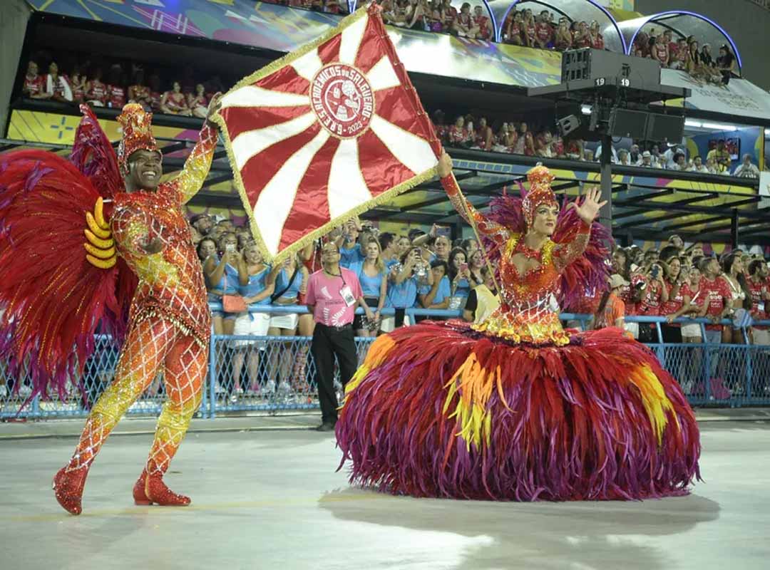 Salgueiro - A escola de samba vermelha e branca da Tijuca, na zona norte do Rio, será a terceira a entrar na avenida na segunda-feira. 