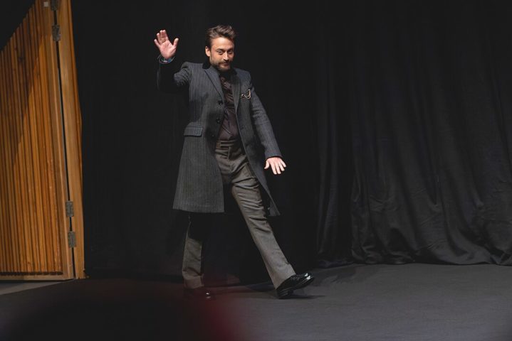 Pela peça This Is Our Youth (2002-2003), ele recebeu elogios da crítica.