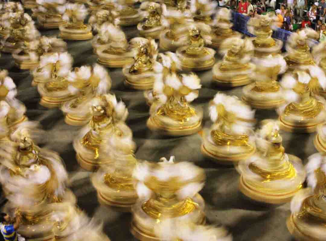 A Liesa dó admite empate no primeiro lugar, caso haja igualdade em todos os quesitos. Este ano, mais uma vez, a pior nota foi descartada. Apenas três das quatro foram contadas na pontuação final. 