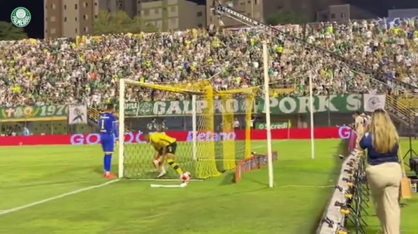 Com dois de Estêvão e um de Flaco, Verdão vence e vai à semifinal do Paulistão